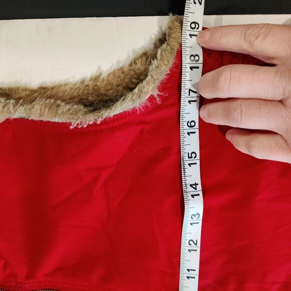 GAP Reversible Red Faux Fur Lined Zip Up Vest Size Small - Picture 6 of 9